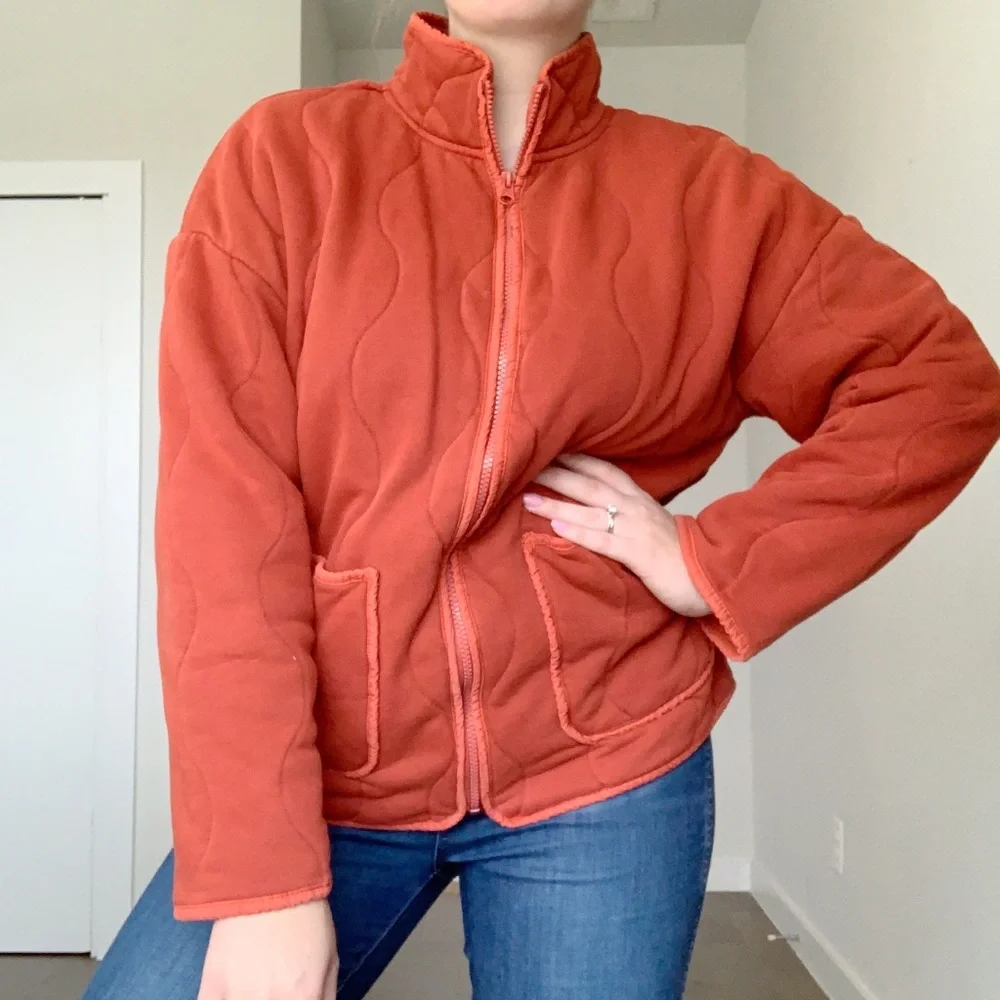 Fabletics Tedi Quilted Jacket Mandarine - Picture 7 of 12